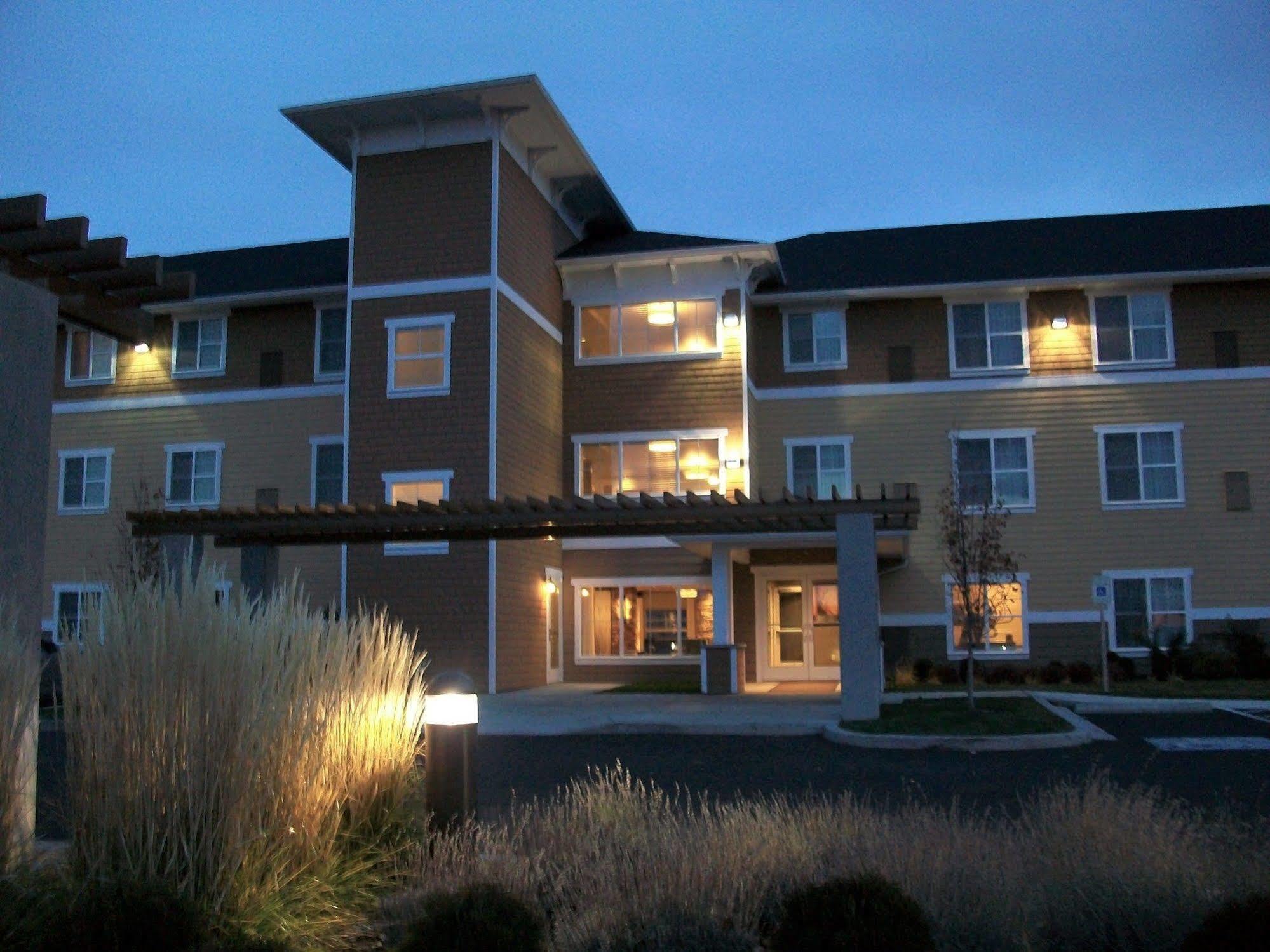 Ledgestone Hotel Yakima Extérieur photo